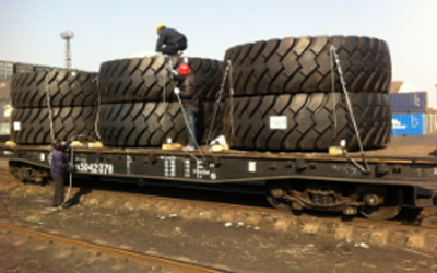 轮胎用什么方式运输便宜-铁路运输！